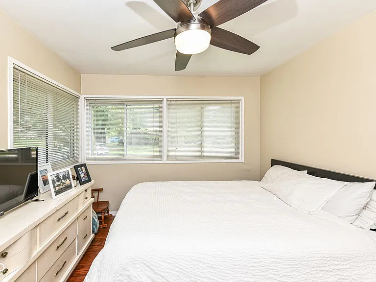 1220 Oak Ridge Dr — Photo 22