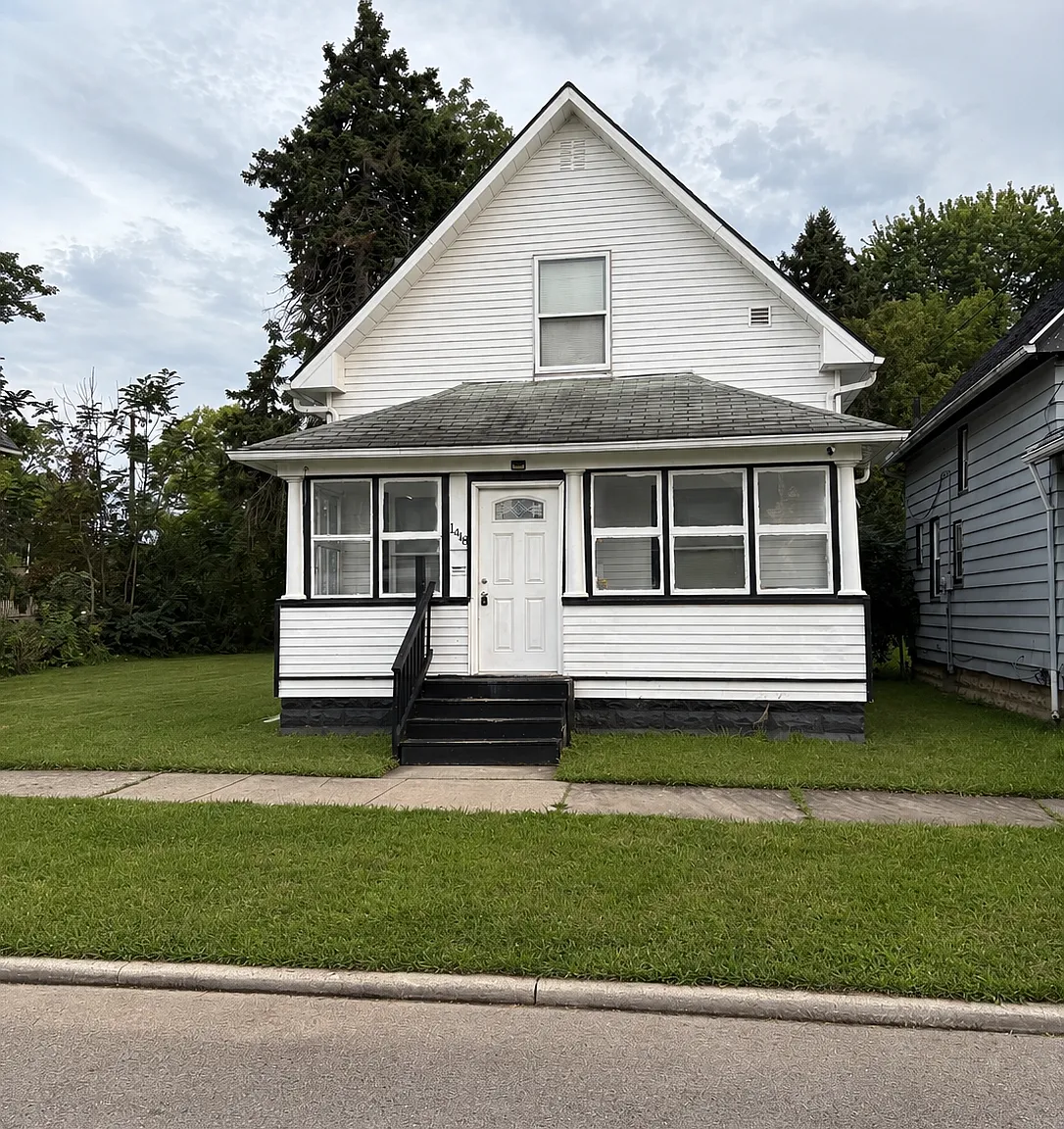 2 bed, 1020 sqft, $1,025 — Photo 1