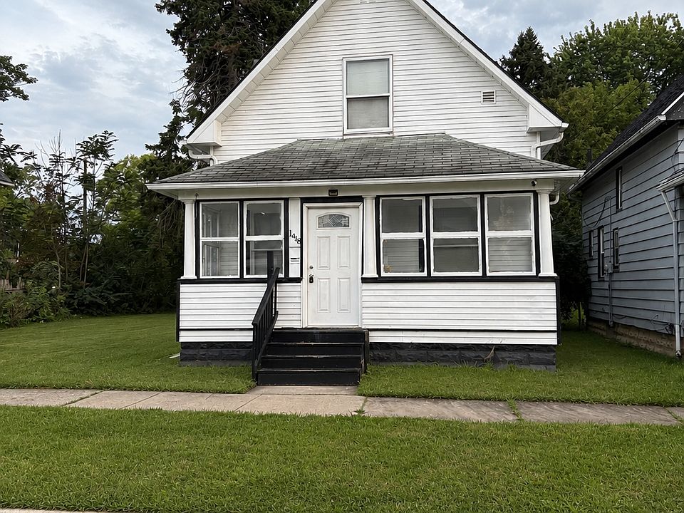 1st image of 1418 Yates St