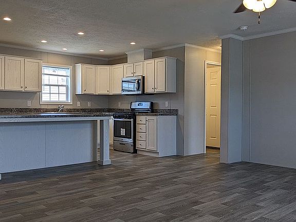 5th image of 3714 Cherry Blossom Ln