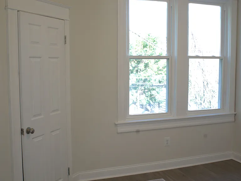 117 S Wickham Rd — Photo 74