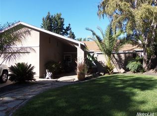 2828 Malaga Way, Modesto, CA 95355