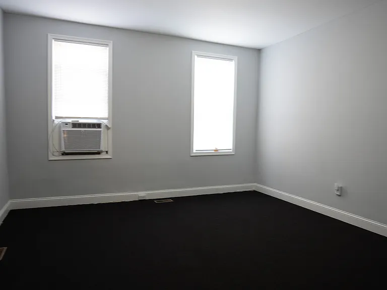 2201A Westwood Ave — Photo 10