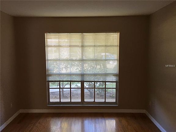 3rd image of 109 Sweetwater Hills Dr