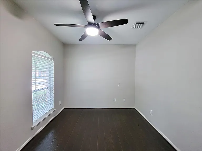 20711 Mansfield Bay Ln — Photo 7