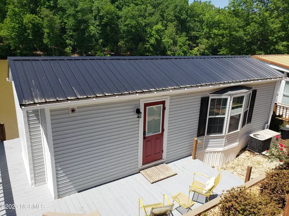 119 Club House Drive, New London, NC 28127