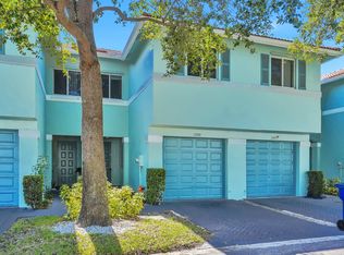 1969 Alamanda Way, Riviera Beach, FL 33404