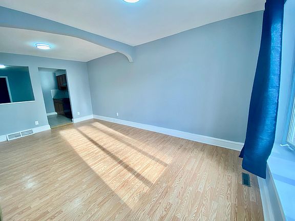 5th image of 3265 Cottman Ave #1