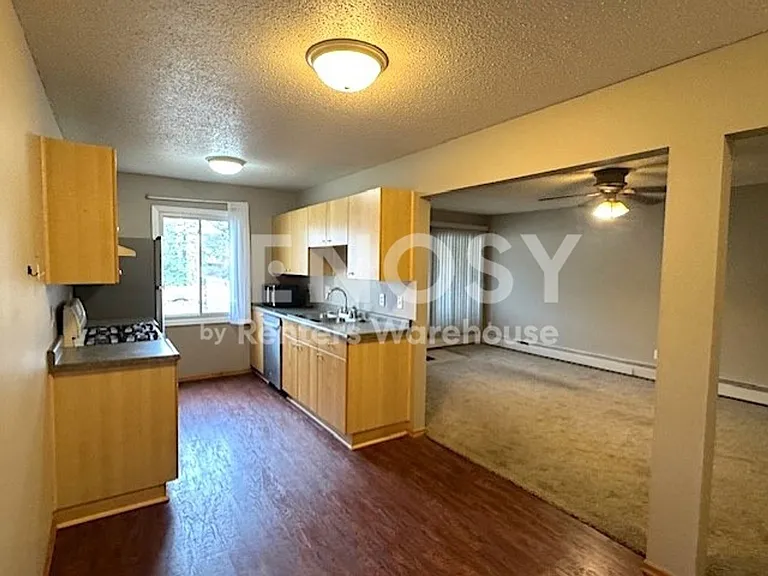 10840 Rockford Rd #203 — Photo 6