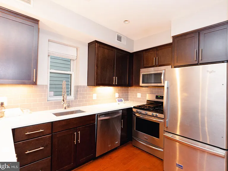 4800 Georgia Ave NW #104 — Photo 8