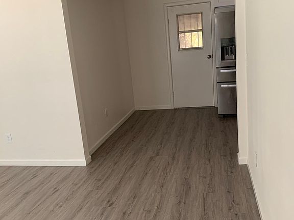2nd image of 1555 Sterling St