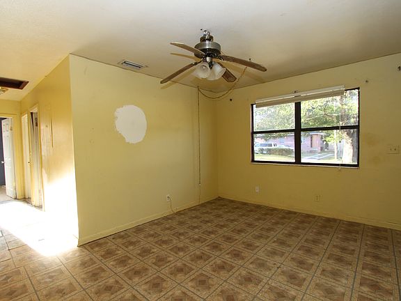 5th image of 6247 Pettiford Dr W
