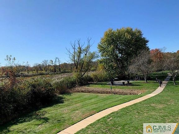2nd image of 816 Aspen Dr #816