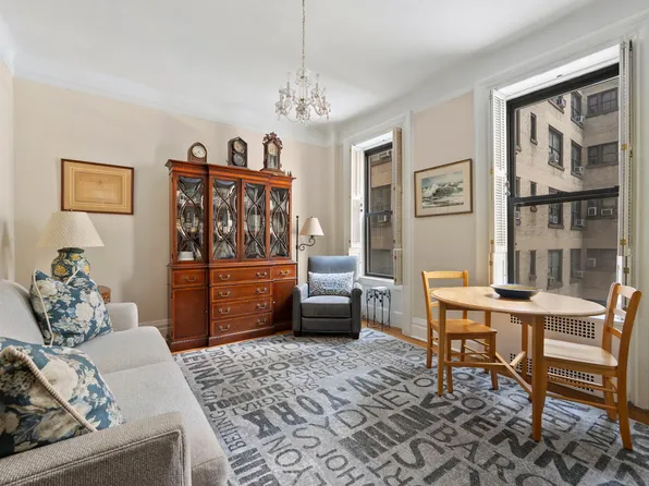 205 West 54th Street image 1 of 6