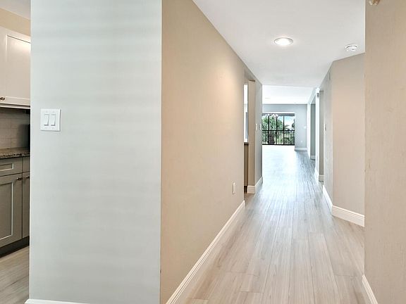 3rd image of 5940 Via Lugano APT 303