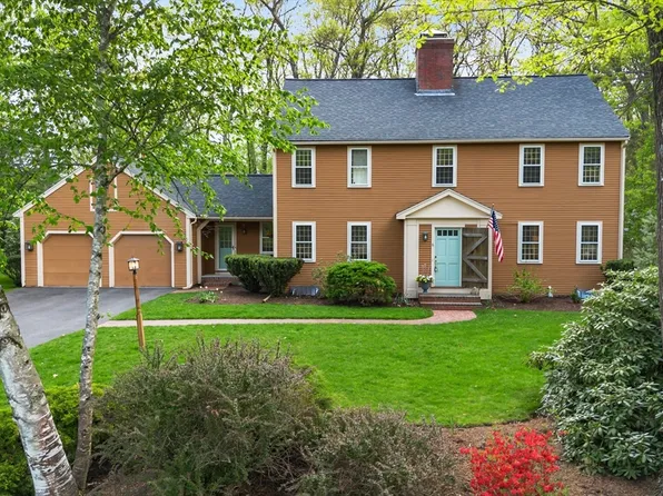 6 Shannon Cir, Westford, MA 01886