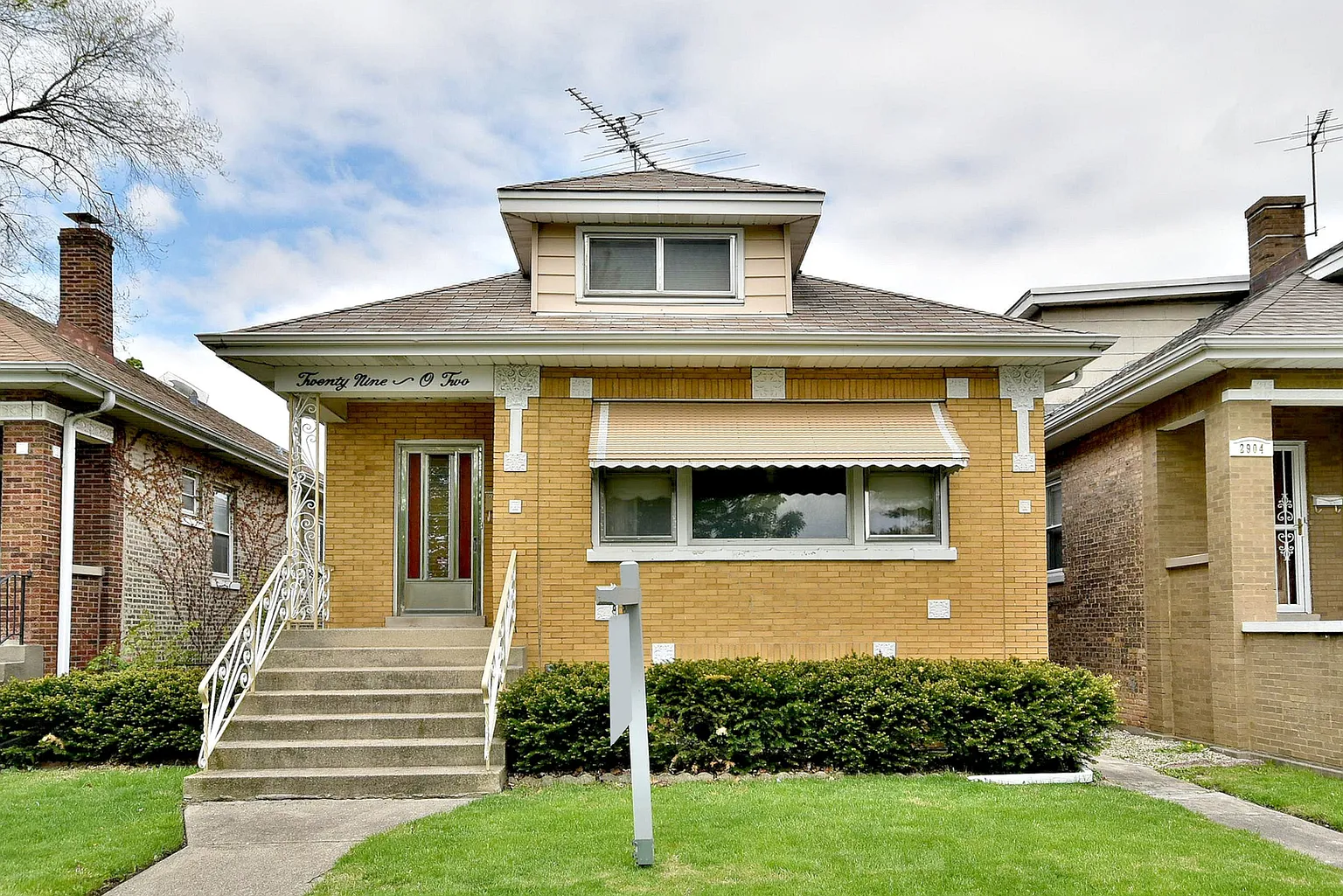 2902 N 76th Ave photo 1