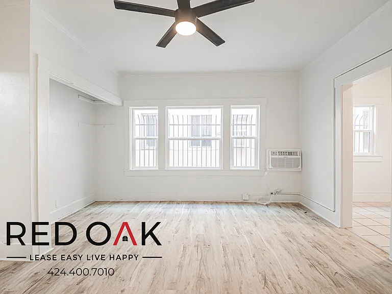 816- 822 S Park View St — Photo 19