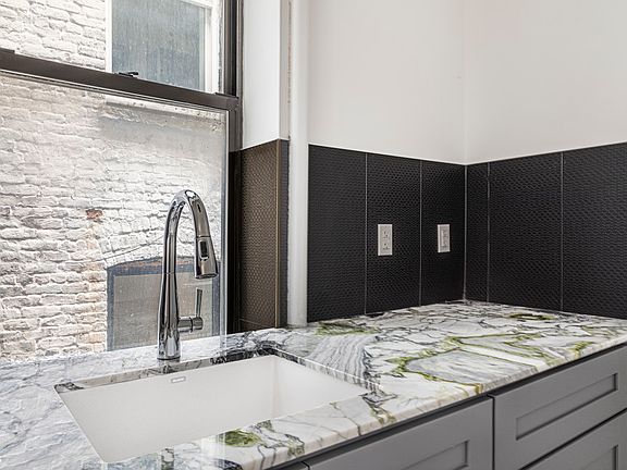 5th image of 192 Bleecker St APT 17