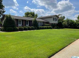 7901 Lauderdale Rd SW, Huntsville, AL 35802