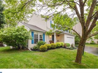 914 Francis Dr, Downingtown, PA 19335