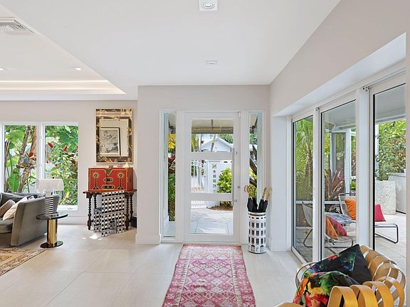 5th image of 2124 Coral Shores Drive
