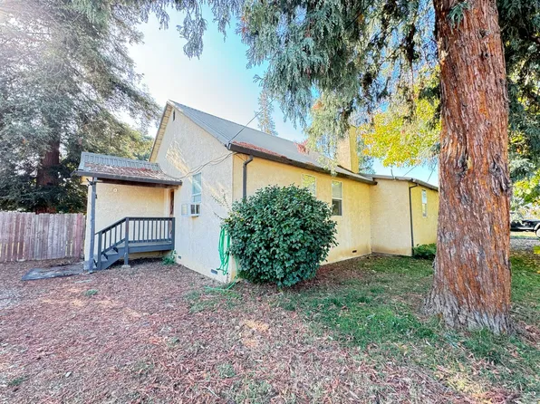330 Star Bend Rd, Yuba City, CA 95991