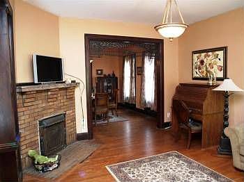 3rd image of 2023 Washington Ave