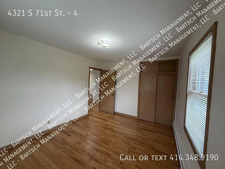 4321 S 71st St #4 — Photo 7