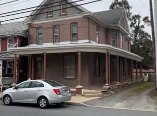 127 W High St, Elizabethtown, PA 17022