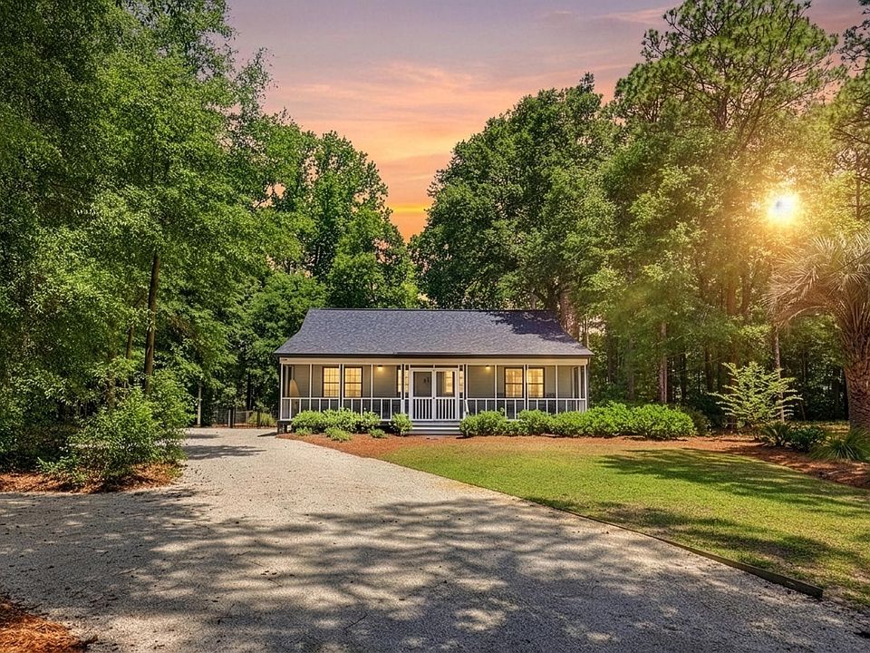 1st image of 209 Moss Dale Ln.