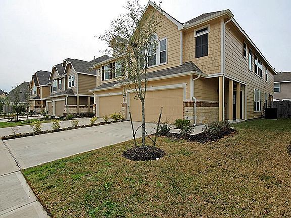 2nd image of 2610 Wilson Creek Ln