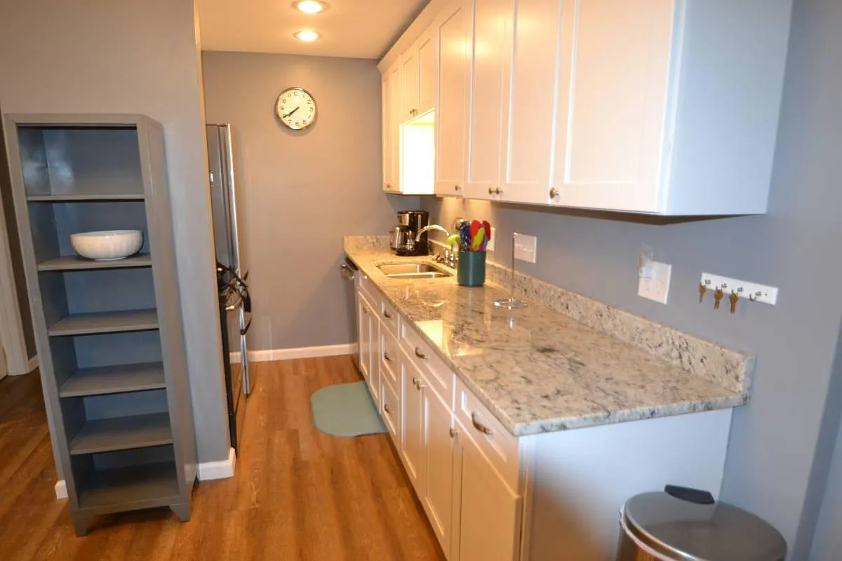 1 bed, 600 sqft, $1,295 — Photo 2
