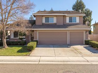 9747 White Pine Way, Elk Grove, CA 95624