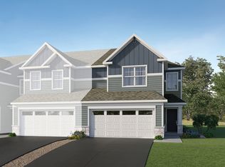 4030 Hayward Ave N, Oakdale, MN 55128