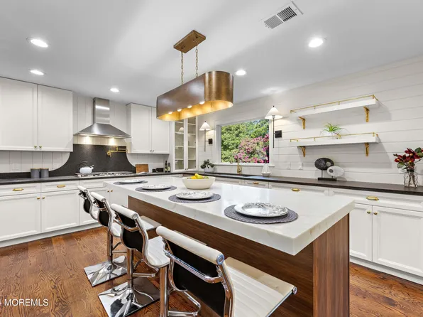 181 Silverside Avenue, Little Silver, NJ 07739