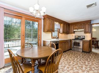 73 Freetown St, Lakeville, MA 02347