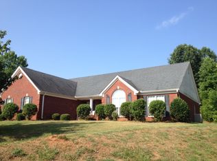 221 Psalms Dr, Jefferson, GA 30549