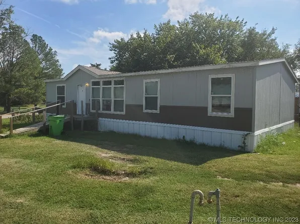 603 W Girard St, Okemah, OK 74859
