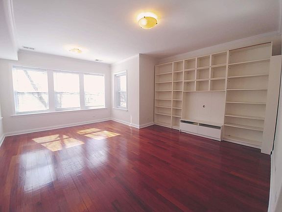 2nd image of 1510 W Schreiber Ave APT 2