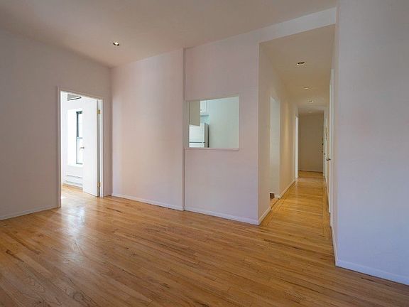 3rd image of 219 W 80th St APT 5C
