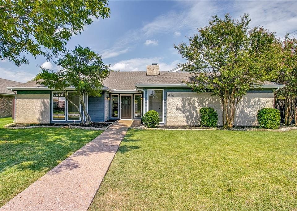 1st image of 2101 Canyon Valley Trl