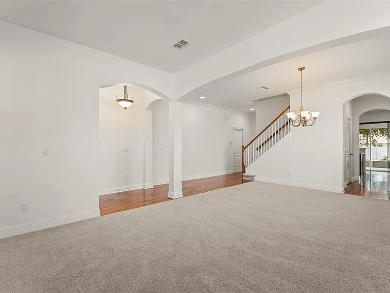 13544 Riggs Way — Photo 10