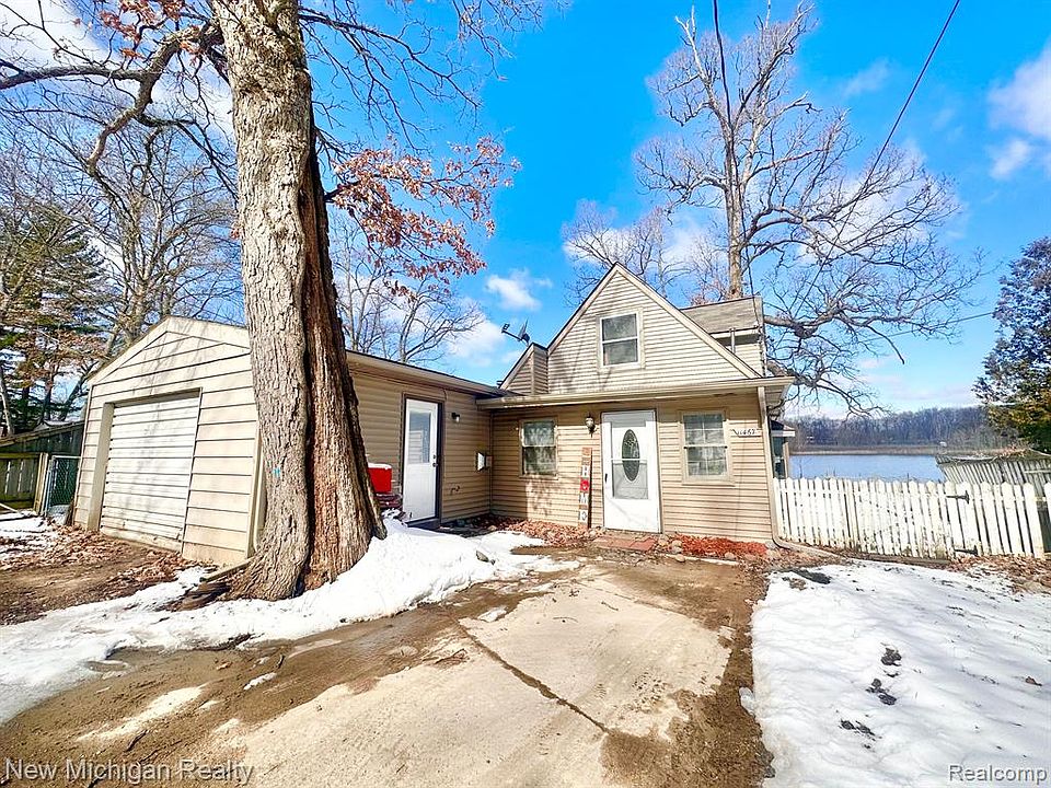 11467 Koth Dr, Linden, MI 48451 MLS 20230017368 Zillow