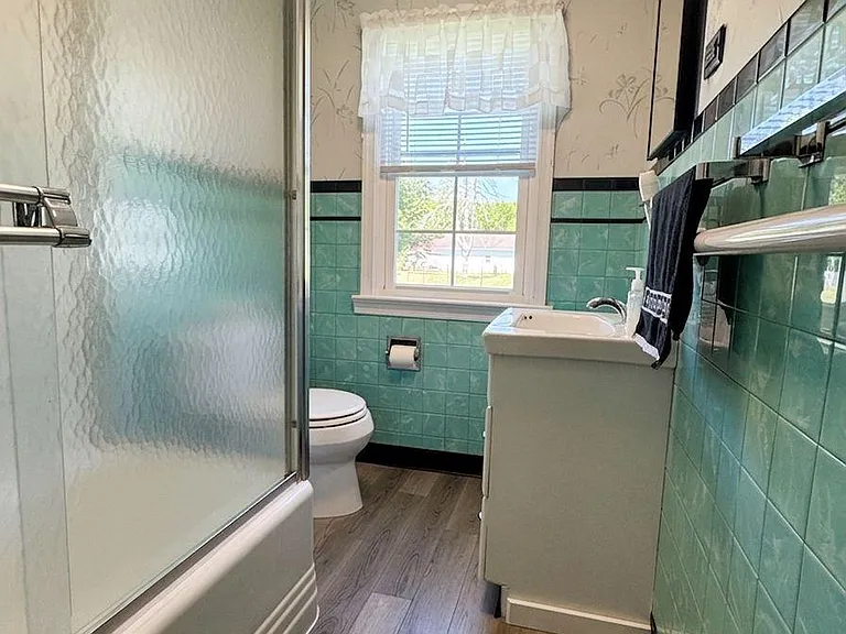 3730 Knights Rd — Photo 18