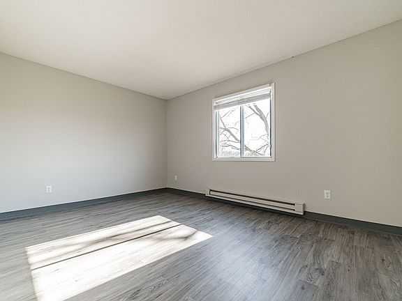 3rd image of 7201 SE 5th St #15