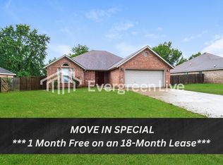 460 Beca St, Prairie Grove, AR 72753