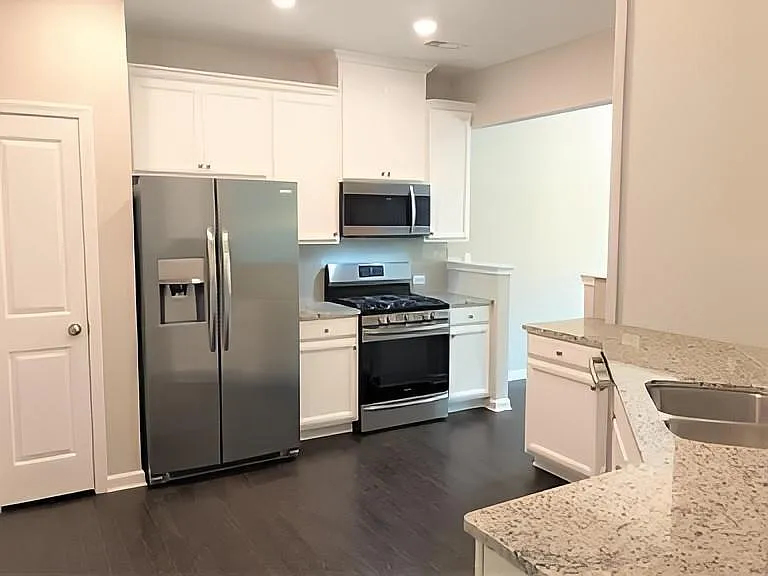 1327 Elderwood Way — Photo 8