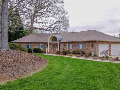 6004 Deer Park Cir, Greensboro, NC, 27455