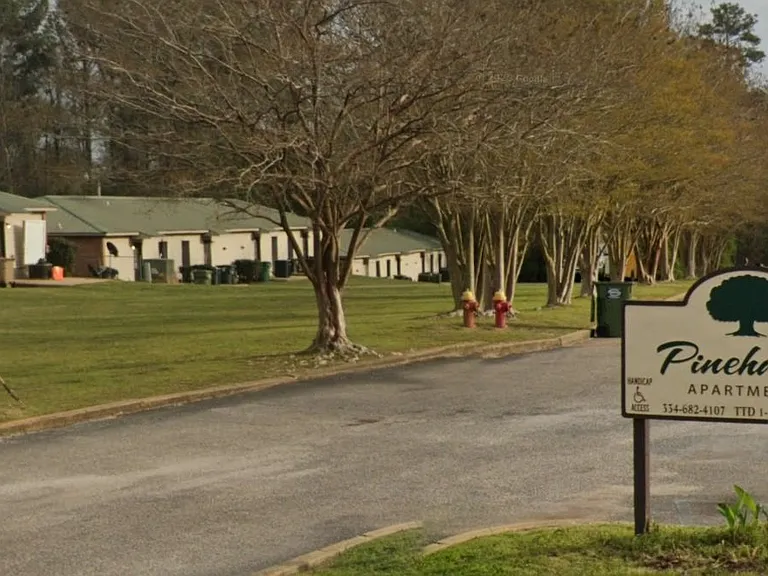 1043 Whiskey Run Rd — Photo 2
